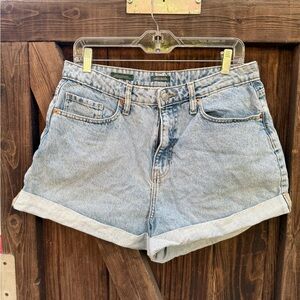 Wild Fable Denim high rise Mom Shorts size 12R